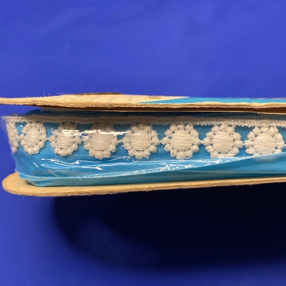 Vintage Wright’s Fashion Trim - Picture 9 of 9